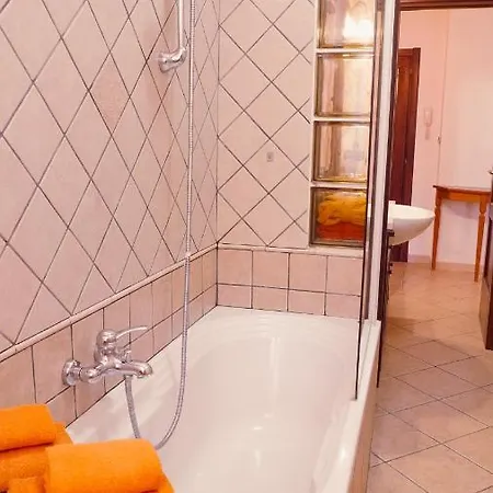 Pm 12 Via Achille Grandi Vakantiehuis
